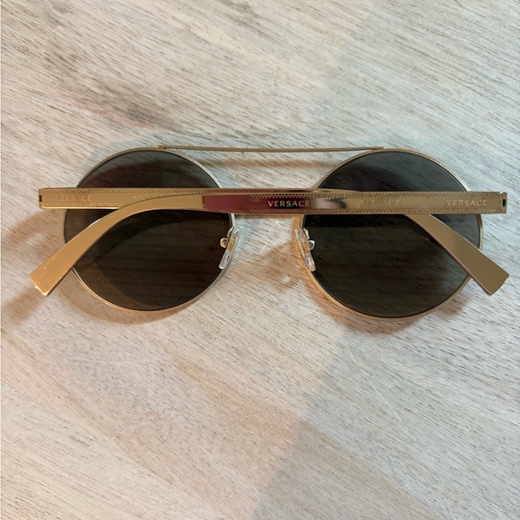 Versace Gold-Tone Round Sunglasses - Picture 3 of 7